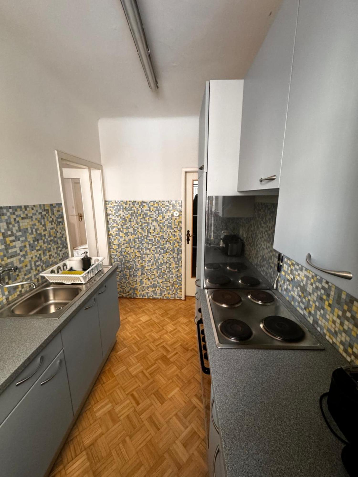 Guesthouse Mozart - Apartment House Зальцбург Экстерьер фото