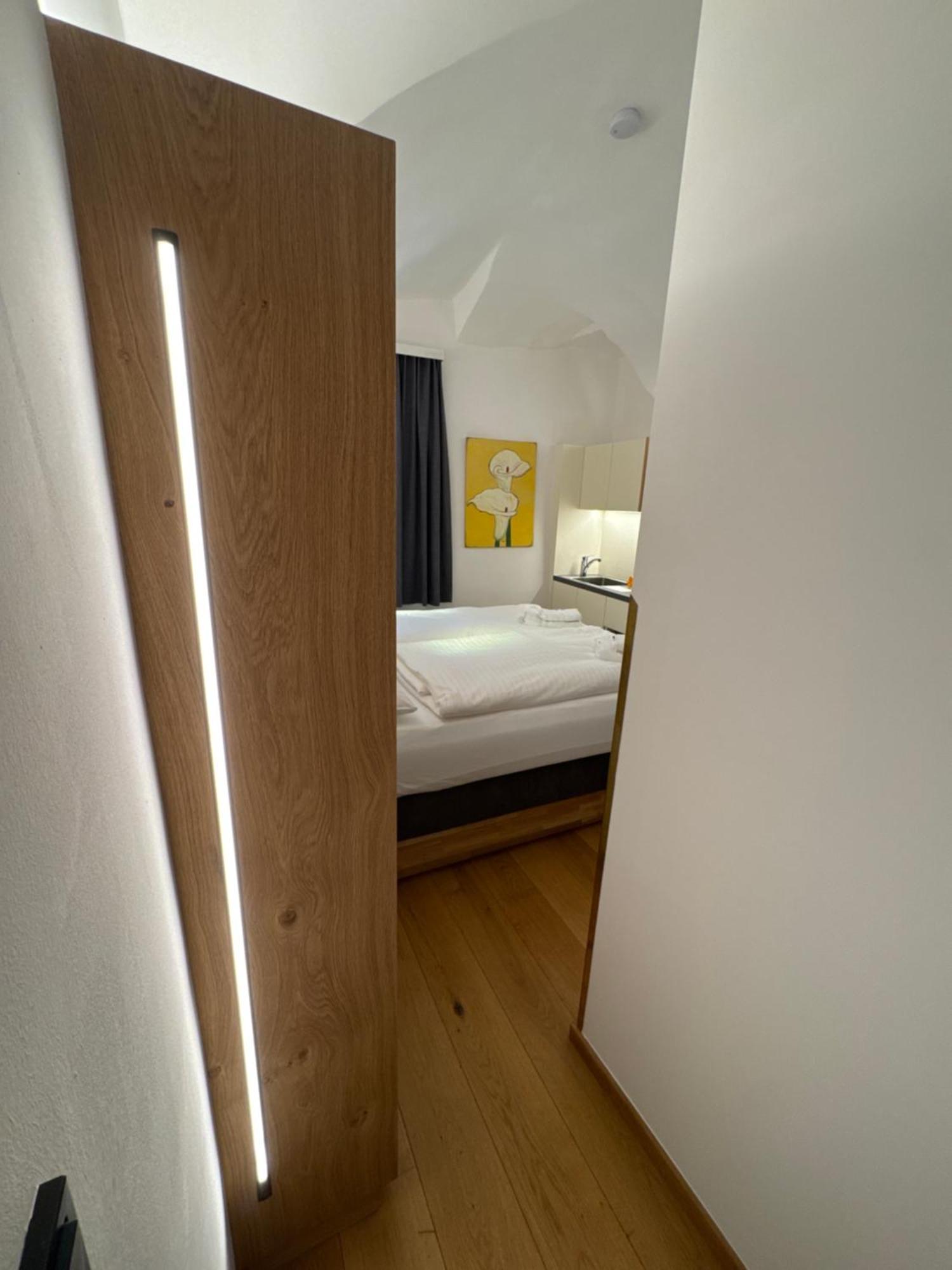 Guesthouse Mozart - Apartment House Зальцбург Экстерьер фото
